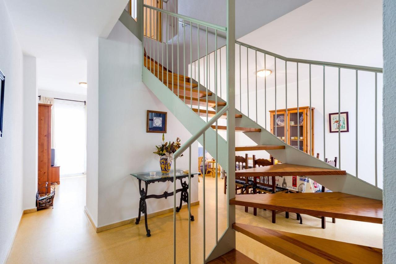 Duplex A Fontanilla Apartment โกนิล เด ลาฟรอนเตรา ภายนอก รูปภาพ